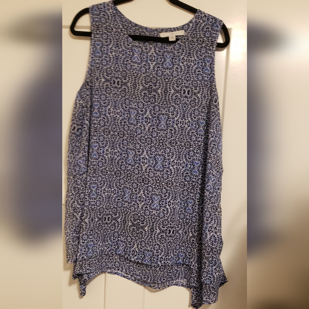 Fever flowy blue pattern